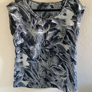 The limited gray top